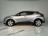 C-HR ハイブリッド 1.8 S 