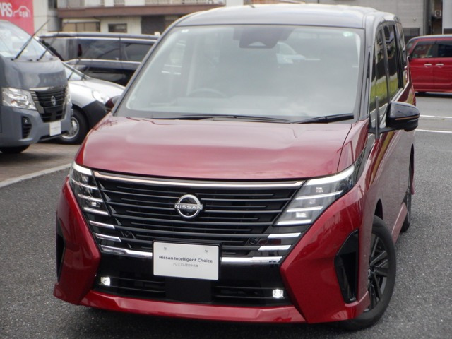 セレナ 1.4 e-POWER ハイウェイスター V 90周年記念車 