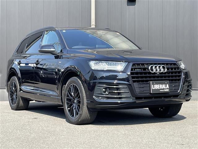 Q7 ブラック スタイリング 4WD 4WD 本革シート