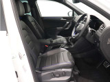 国民車を意味するVolkswagenは誰にでも愛されるデザイン性が特徴です。