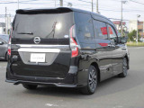セレナ 2.0 ハイウェイスター V 