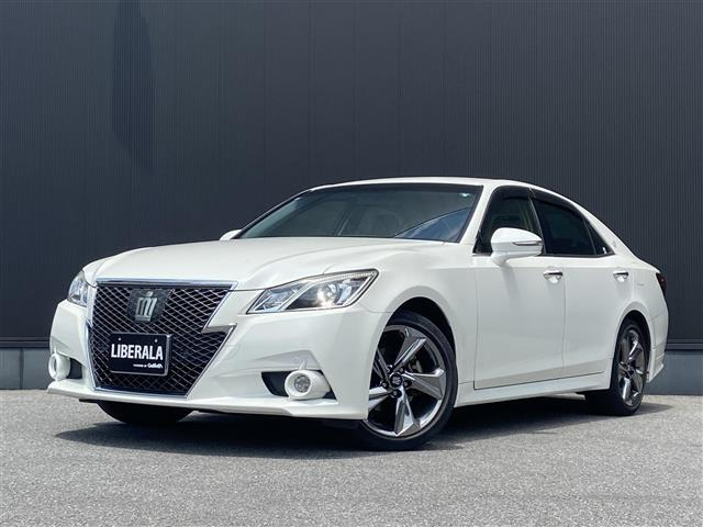 クラウンアスリート 2.5 S i-Four 4WD 本革シート