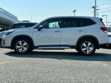 フォレスター 2.0 アドバンス 4WD 