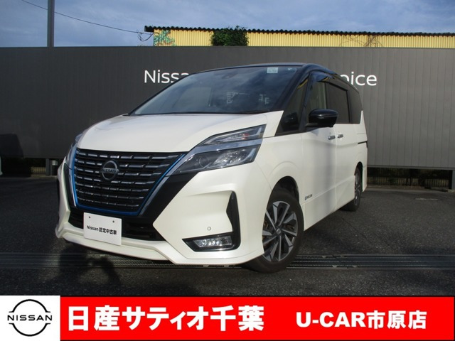 セレナ 1.2 e-POWER ハイウェイスター V 