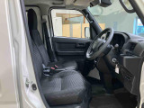 ハイゼットカーゴ  デラックス 4WD
