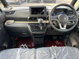 デリカミニ T プレミアム 4WD 