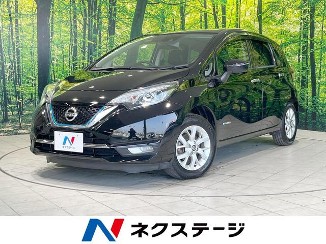 ノート 1.2 e-POWER メダリスト FOUR 4WD 