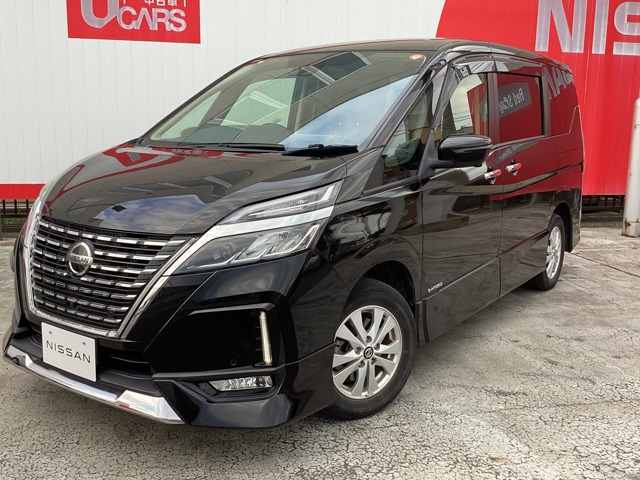 セレナ 2.0 ハイウェイスター V 4WD 
