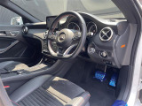 CLAクラス CLA180 AMGスタイル サンルーフ ワンオーナー