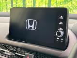【9インチ ホンダコネクトディスプレイ】視認性の高い大画面デ製スプレイでナビの使用や、お持ちのスマートフォンと連携したbluetoothでの音楽再生が可能です♪