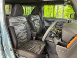 運転席シート廻りは使用感も少なく、良好な状態となっています。丁寧に使われていたことがよくわかりますね。