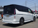セレナ 2.0 ハイウェイスター V 