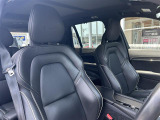 XC90 D5 AWD Rデザイン ディーゼル 4WD 本革シート