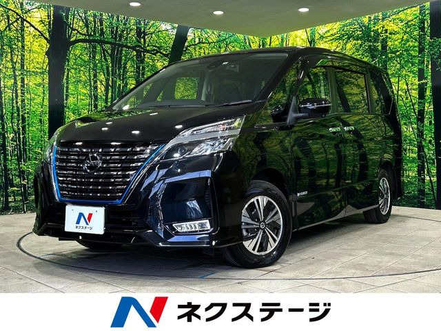 セレナ 1.2 e-POWER ハイウェイスター V 