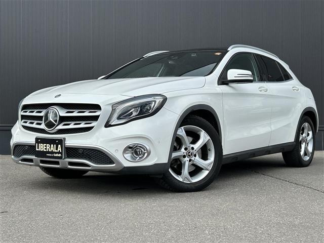 GLAクラス GLA220 4マチック 4WD 4WD 本革シート