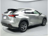 NX 200t Fスポーツ 4WD 