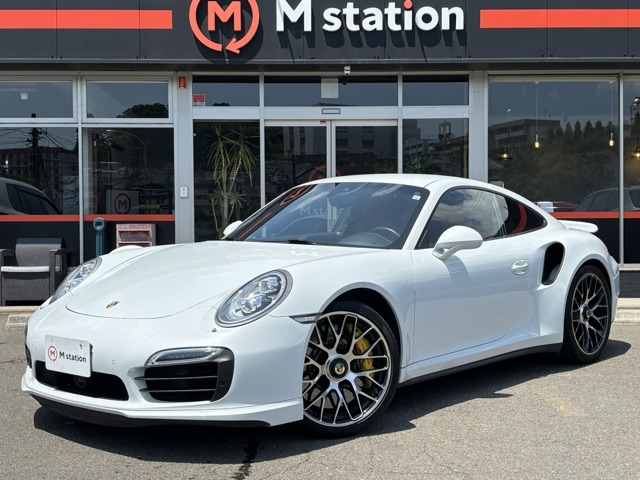 911 ターボS PDK カーボンインテリア 赤革 BOSEサウンド