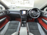XC40 B4 AWD Rデザイン 4WD 4WD 修復歴無し