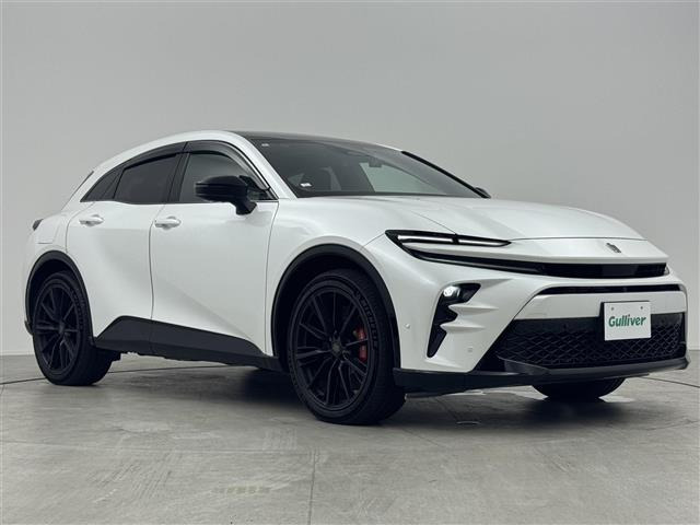クラウンスポーツ 2.5 RS E-Four 4WD 本革シート