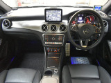 GLAクラス GLA220 4マチック 4WD 