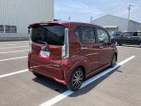 ご納車前には、法定12ヶ月点検相当の点検を実施いたします。プロの整備スタッフが点検をするので、安心して中古車にお乗りいただけます。