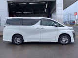 サービスピット完備!車検・一般整備・板金塗装、すべてお任せ下さい!