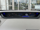 気になる車はすぐにお問い合わせください!画面右側の0066から始まる無料ダイヤルからお問い合わせ下さい!専門スタッフがお車のご質問にお答えいたします!