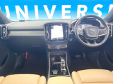 XC40 T4 AWD インスクリプション 4WD 