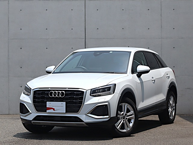 Q2 35 TFSI アドバンスド 