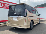セレナ 2.0 ハイウェイスター V 