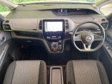 セレナ 1.2 e-POWER ハイウェイスター V 
