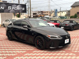 大好評のボディコーティング「弾スプラッシュコート」もご納車までに施工可能。通常のガラスコートと異なる、耐久年数6年の無機質ガラスコーティングが、ボディをキレイな状態に保ってくれます。