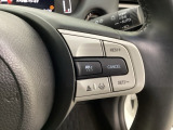 ハンドルにHondaセンシング系のクルーズコントロールやレーンキープアシストなどのスイッチが装備されています。ハンドルから手を離さず安全に操作できます。