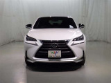 NX 200t Fスポーツ 