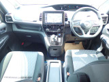 セレナ 1.2 e-POWER ハイウェイスター V 