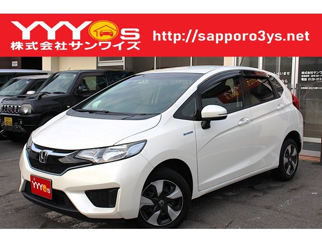 フィット 1.5 ハイブリッド Fパッケージ 4WD 