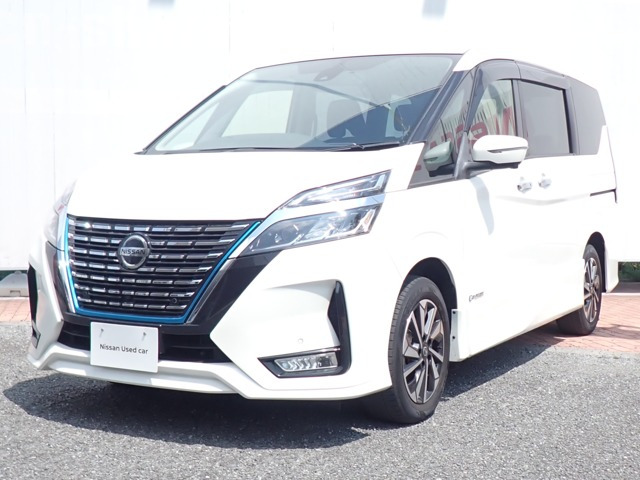 セレナ 1.2 e-POWER ハイウェイスター V 