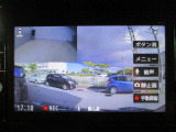 カーナビモニターへドライブレコーダーの映像も表示可能です。右のメニューで設定等も出来て便利です。