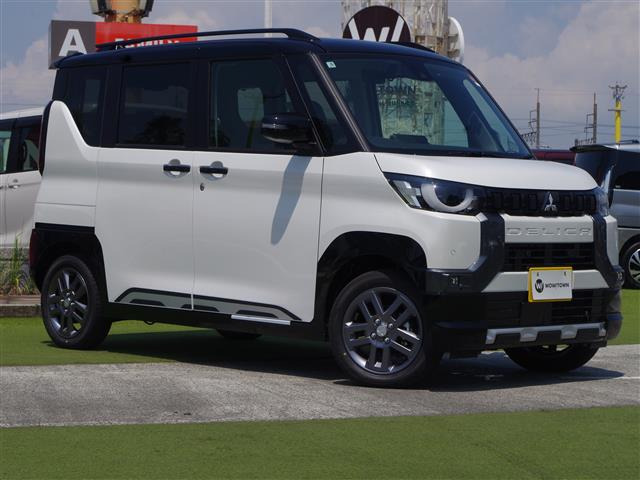 デリカミニ T プレミアム 4WD 修復歴無し