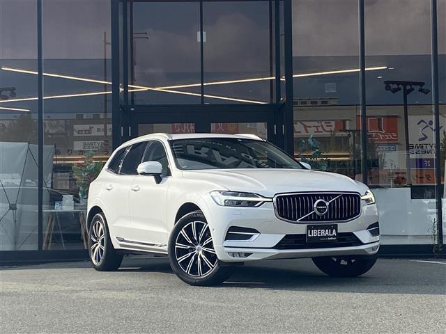 XC60 B5 AWD インスクリプション 4WD 4WD 本革シート
