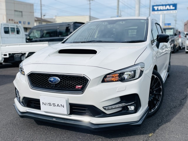 レヴォーグ 2.0 STI スポーツ アイサイト ブラック セレクション 4WD 