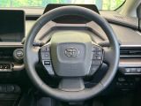 【純正革巻きステアリング】上質な革を使用することで、手にしっかり馴染みとても運転しやすいハンドルです♪