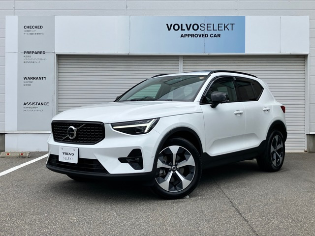 XC40 アルティメット B4 AWD ダークエディション 4WD 