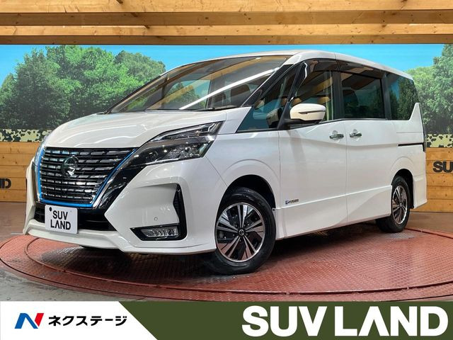セレナ 1.2 e-POWER ハイウェイスター V 
