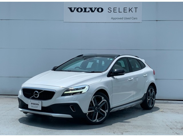 V40クロスカントリー D4 サマム ディーゼル 