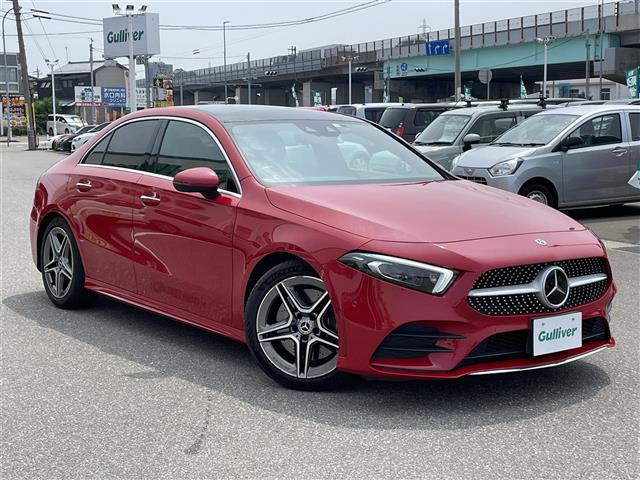 Aクラス A250 4MATIC AMGライン 4WD 本革シート
