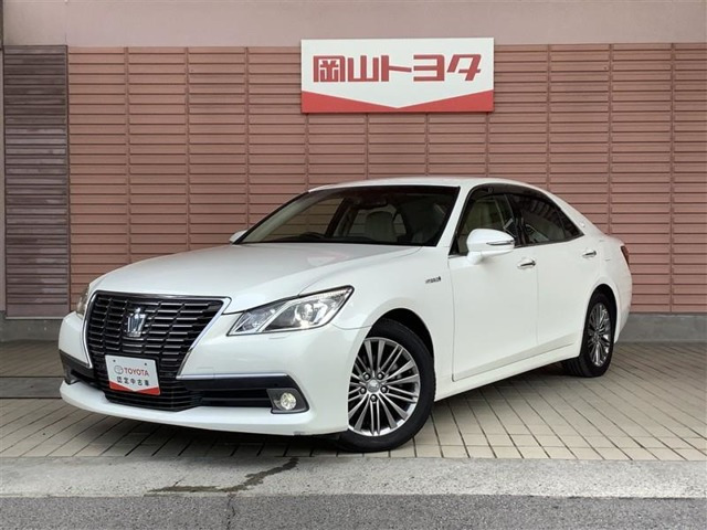 クラウン ハイブリッド 2.5 ロイヤルサルーンG 