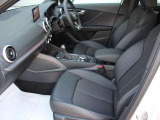 Q2  35 TDI Sライン ディーゼル