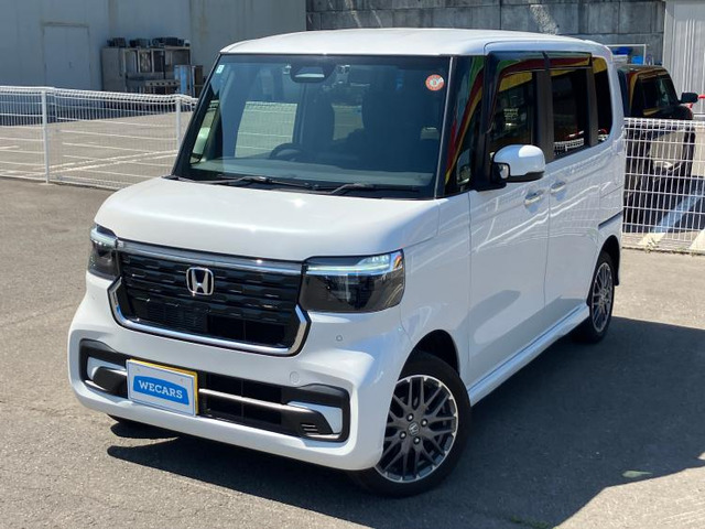 N-BOXカスタム ターボ 4WD 