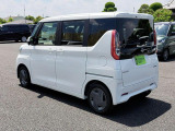 スライドドアで乗り降り楽々!
